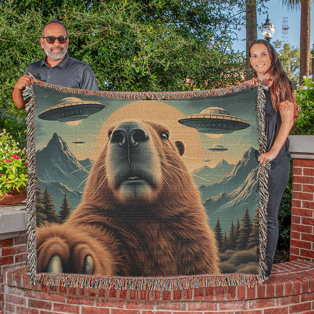 Funny Graphic Capybara Selfie with UFOs Weird Blanket 100 Percent Cotton Throw Blanket 100% Cotton 50x60"